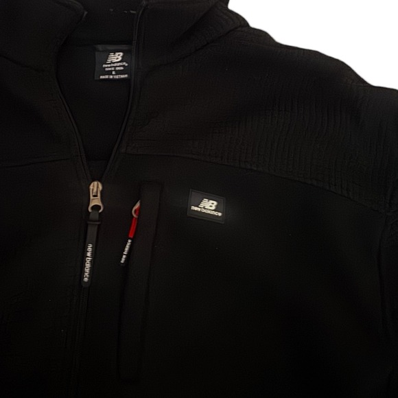 New Balance Men's Fleece Full Zip Jacket Zip Media Pocket Solid Black Size L - Picture 4 of 6